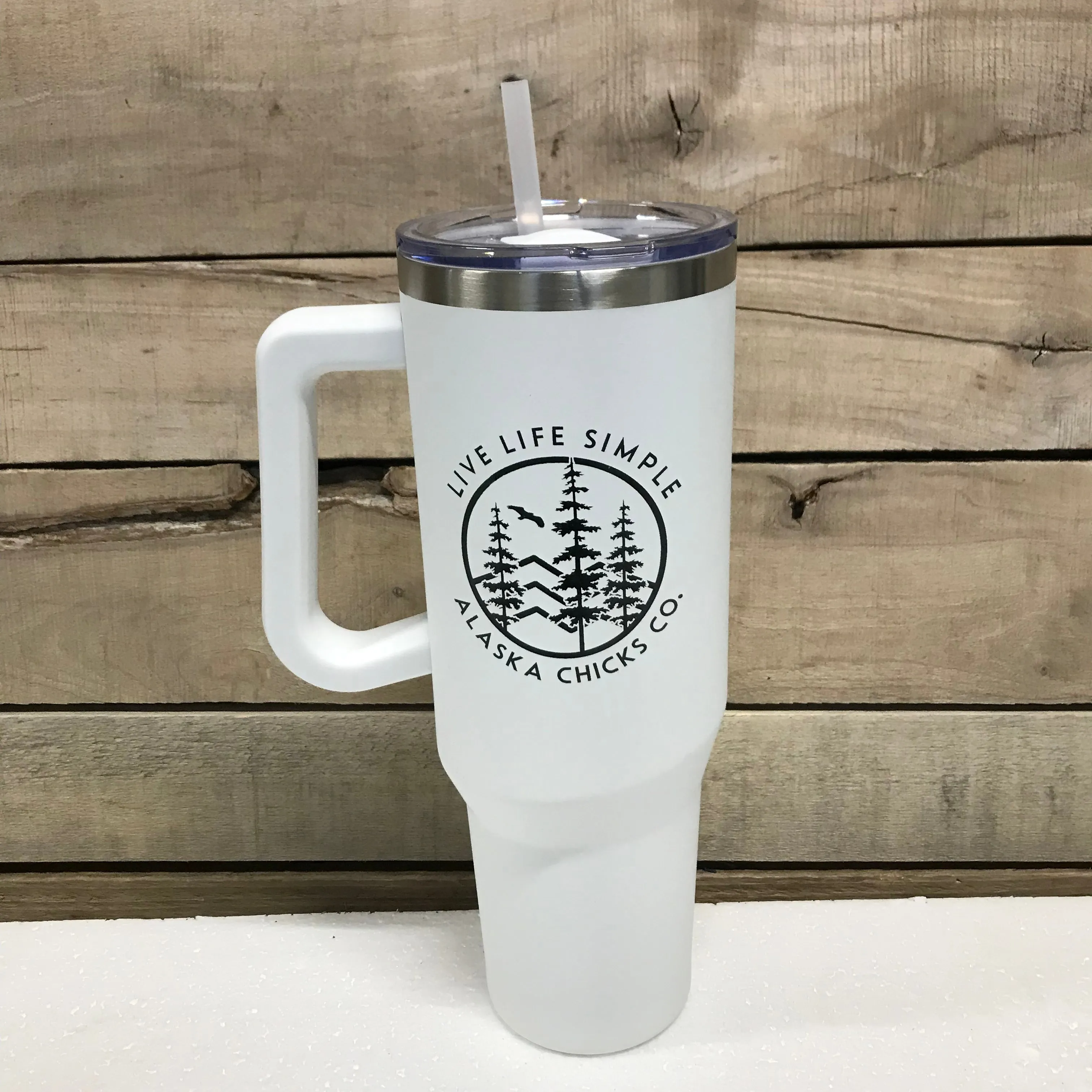 Alaskan Tumbler With Straw