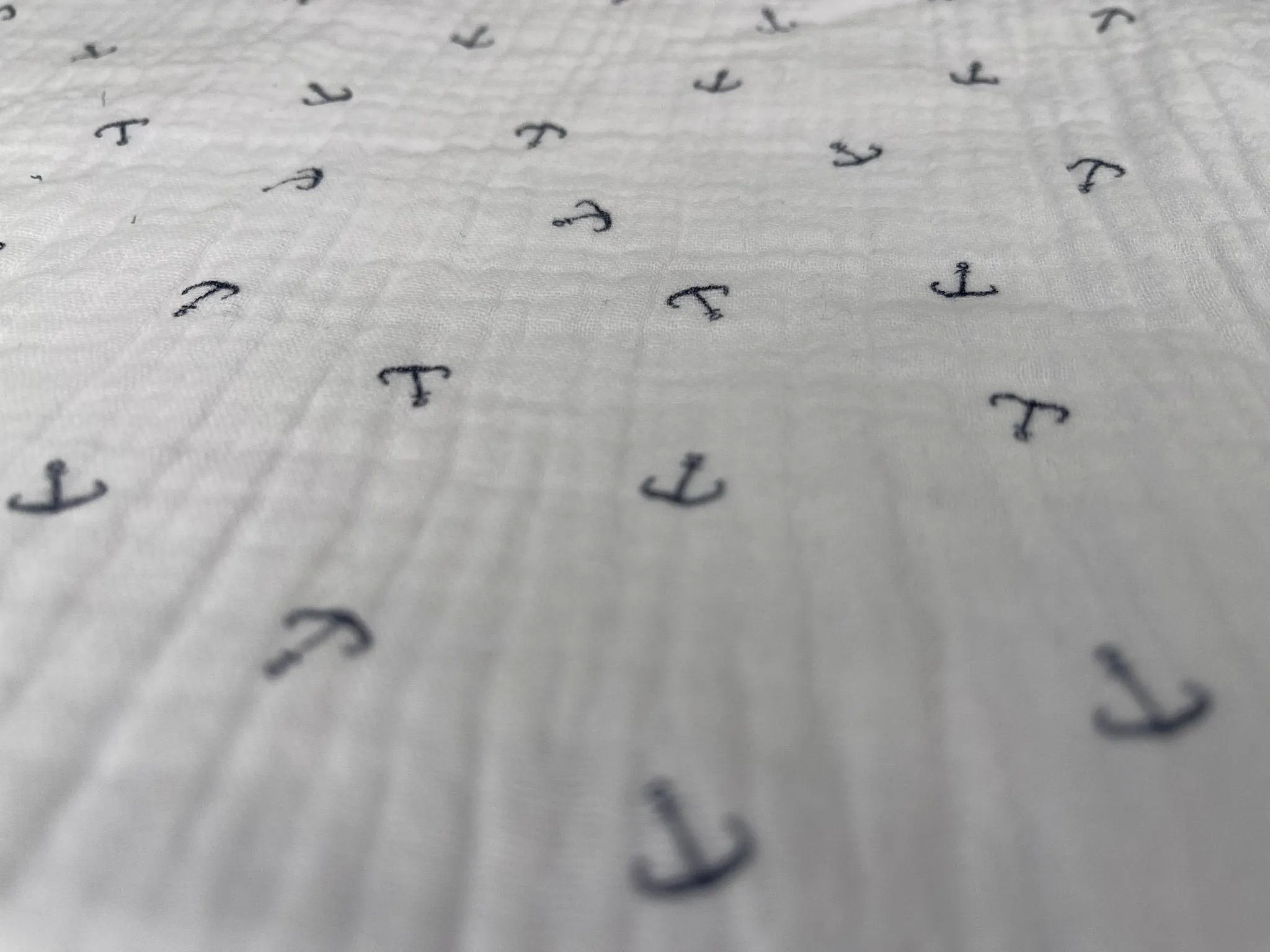 Double layered gauze muslin fabric with anchor print