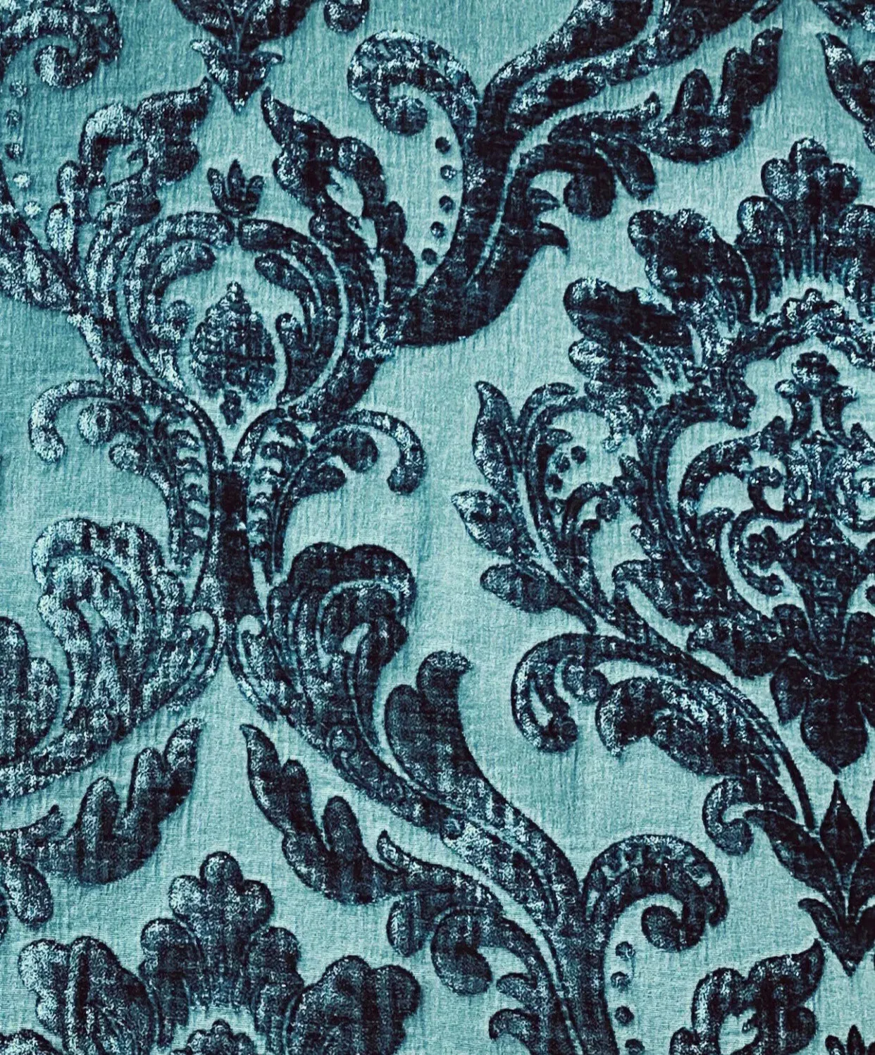 NEW Queen Isabella Designer Medallion Burnout Chenille Velvet Fabric Teal