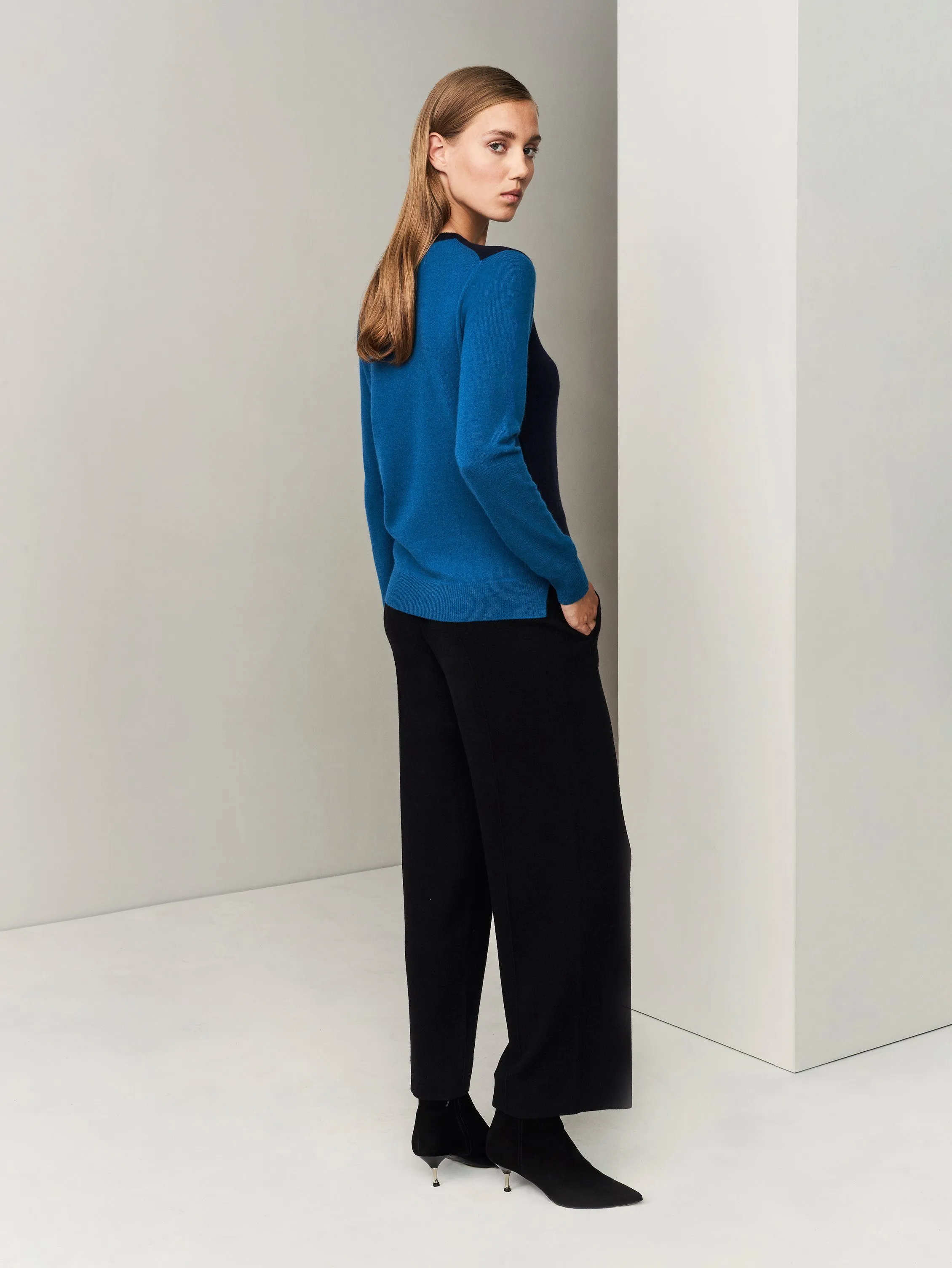 The Structured Trousers - Black